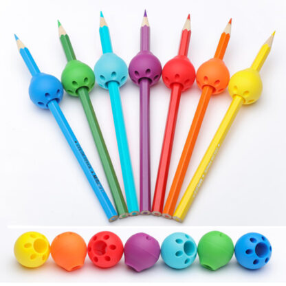 小學生握筆器 1 個(顏色隨機) | 球形握筆器 | 兒童糾正握筆矯正器 | 一年級鉛筆矯正器